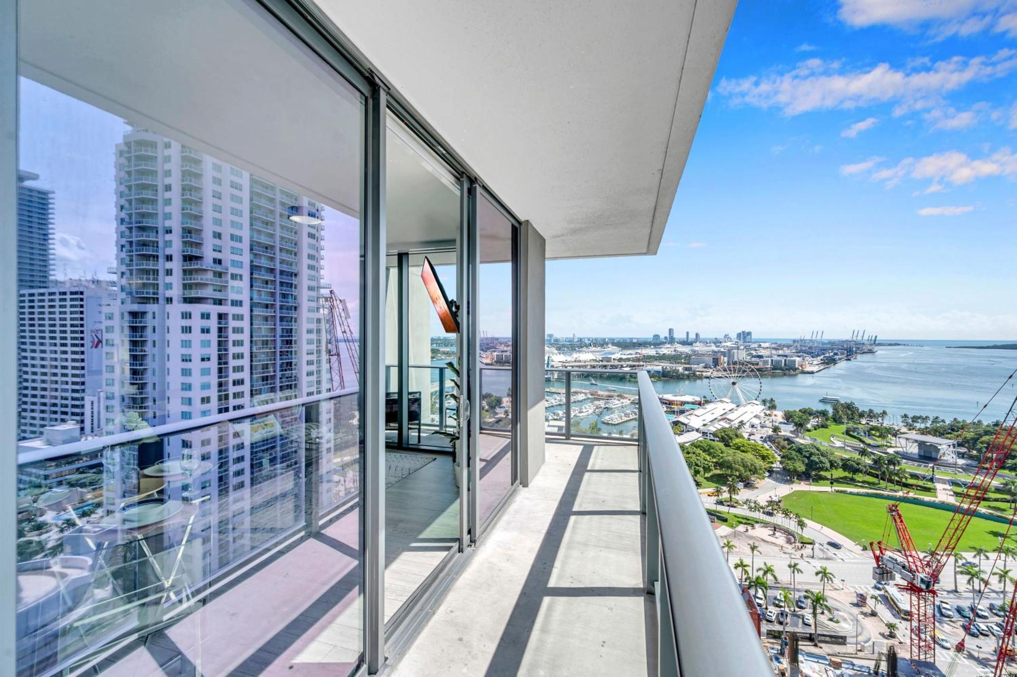 Mesmerizing Views Corner Condo Miami Luaran gambar